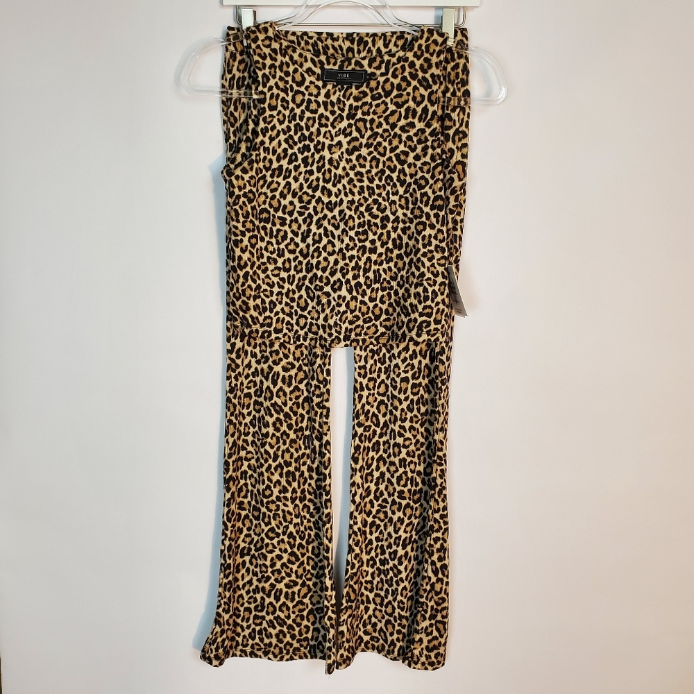 Vibe 2 pc cheetah print tank top and pant. - Picture 4 of 12